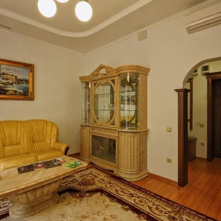 Karpaty Hotel Yaremche Ngoại thất bức ảnh