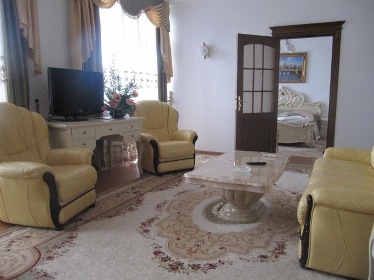 Karpaty Hotel Yaremche Ngoại thất bức ảnh