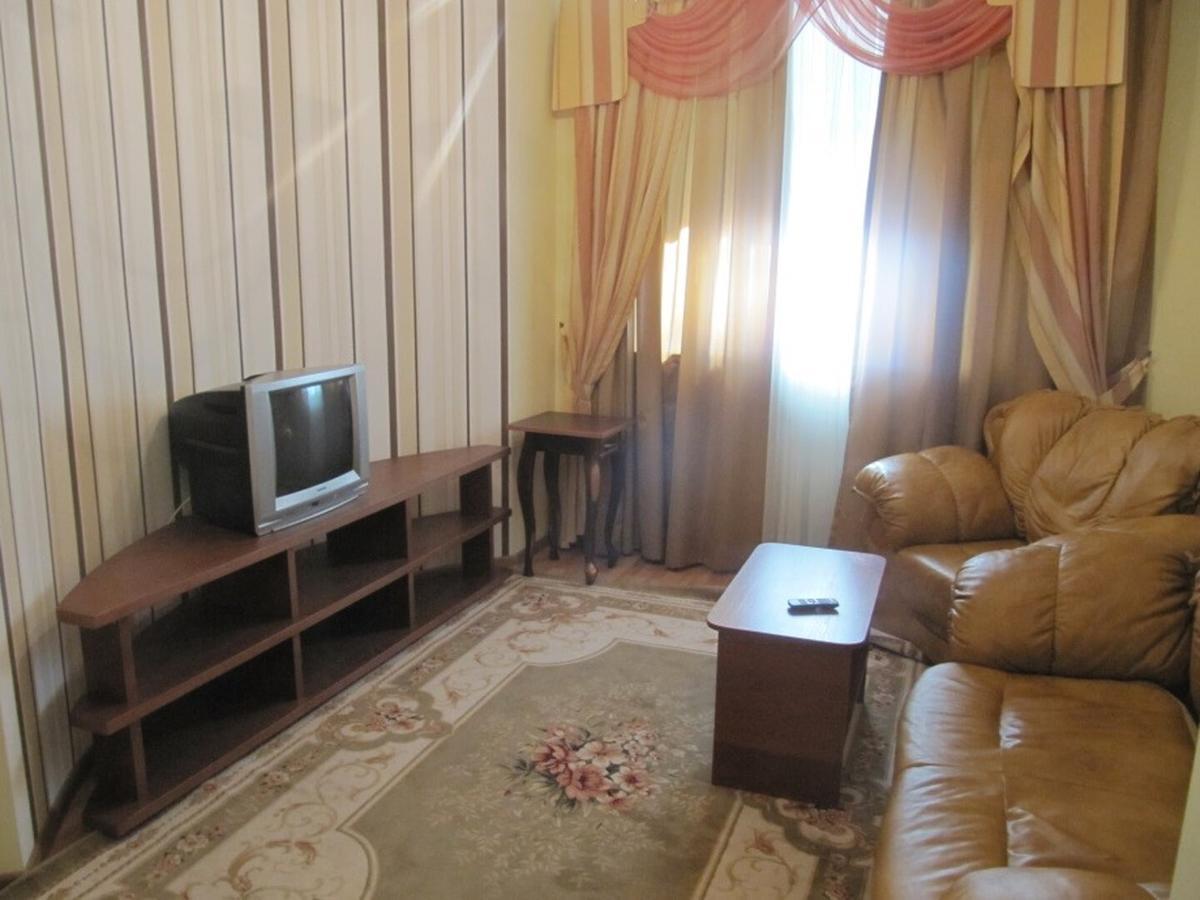 Karpaty Hotel Yaremche Ngoại thất bức ảnh
