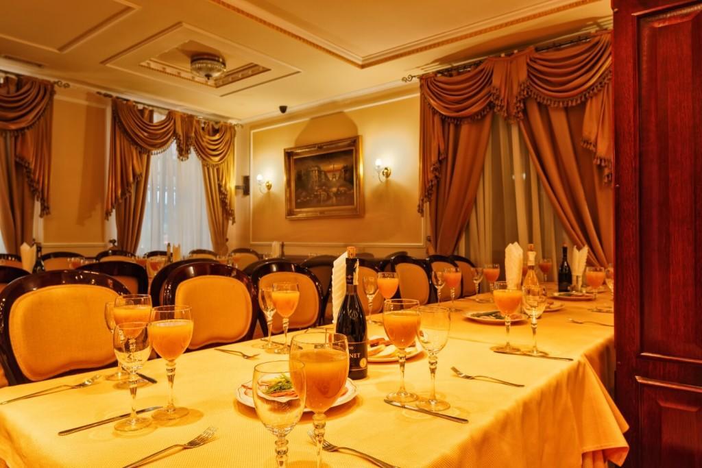 Karpaty Hotel Yaremche Ngoại thất bức ảnh