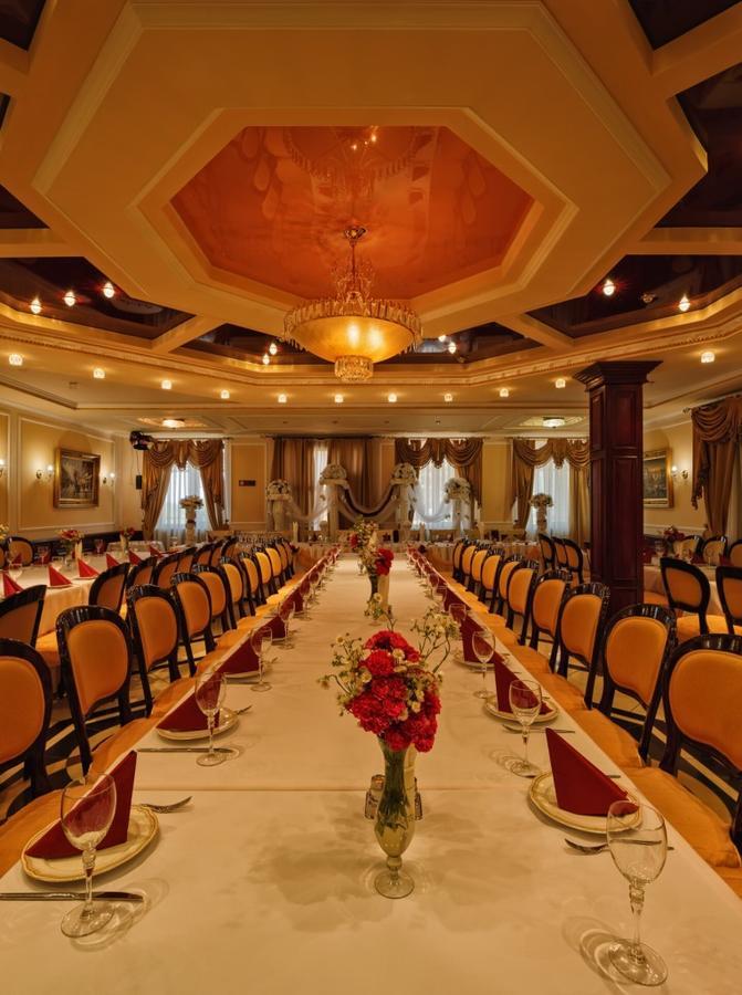 Karpaty Hotel Yaremche Ngoại thất bức ảnh