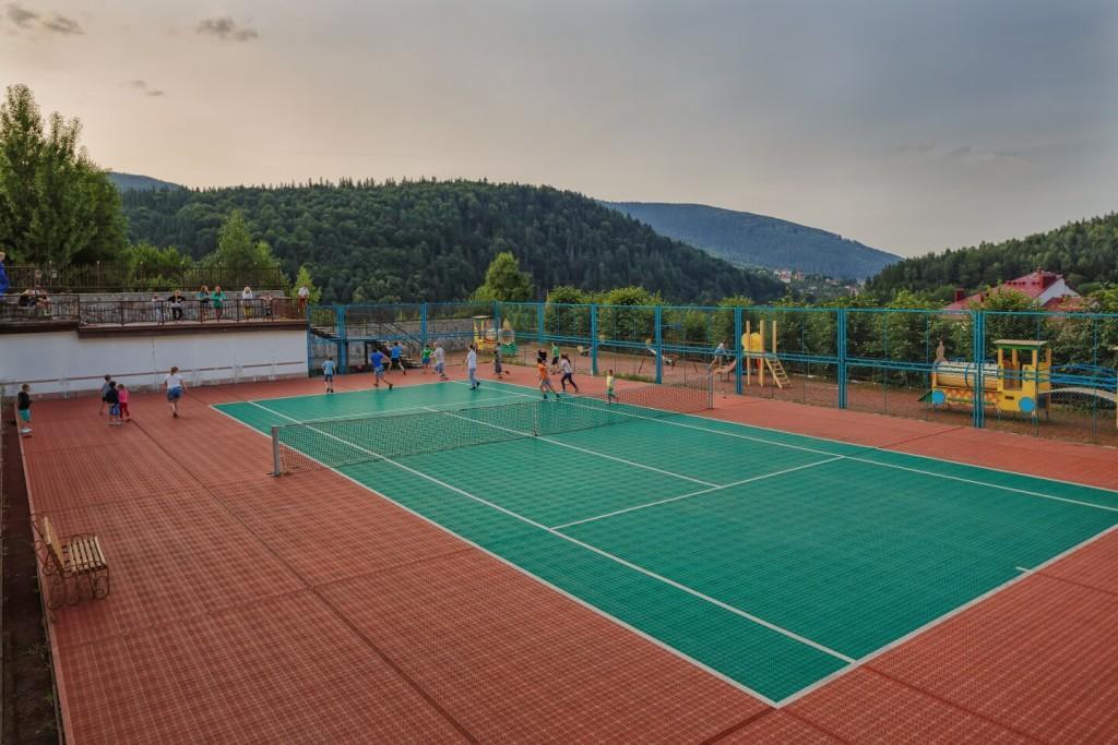 Karpaty Hotel Yaremche Ngoại thất bức ảnh